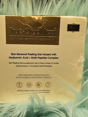 True OrgaNica Skin Renewal Peeling Gel